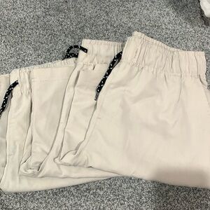 3 boys tan shorts elastic waist